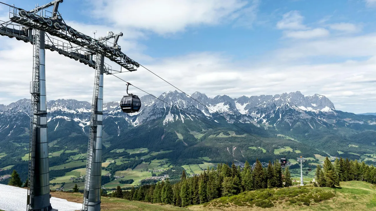 Skiurlaub in Kitzbühel i Österreich